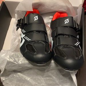 Peloton cycling shoes
